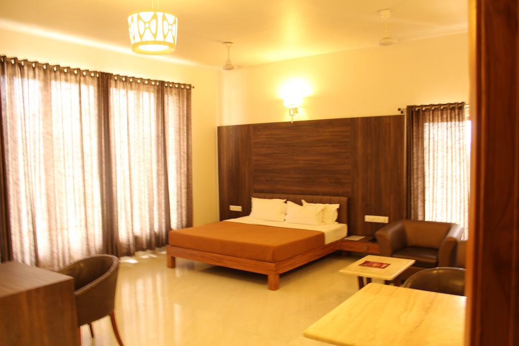 Hotel Grand 3D Bhuj Camera foto